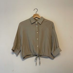 Grey button up shirt cropped